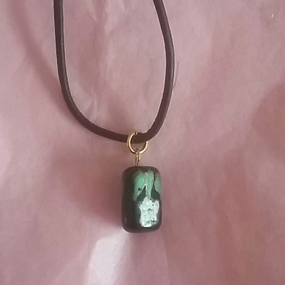 Necklace - Picture 2 of 2